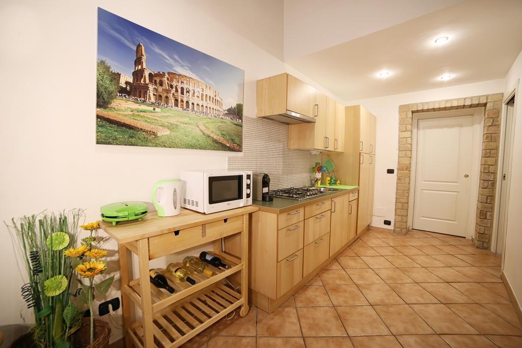 Apartment Coliseum *